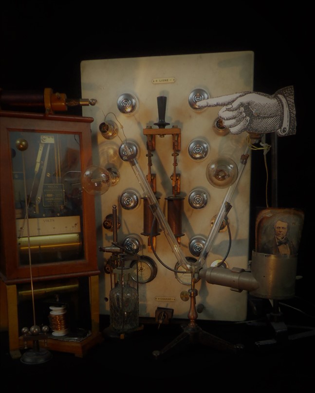 THE CONTEMPORARY STEAMPUNK CABINET all rights reserved Photo by VOITURES10 CAPT Pat  Wunderman electric design R